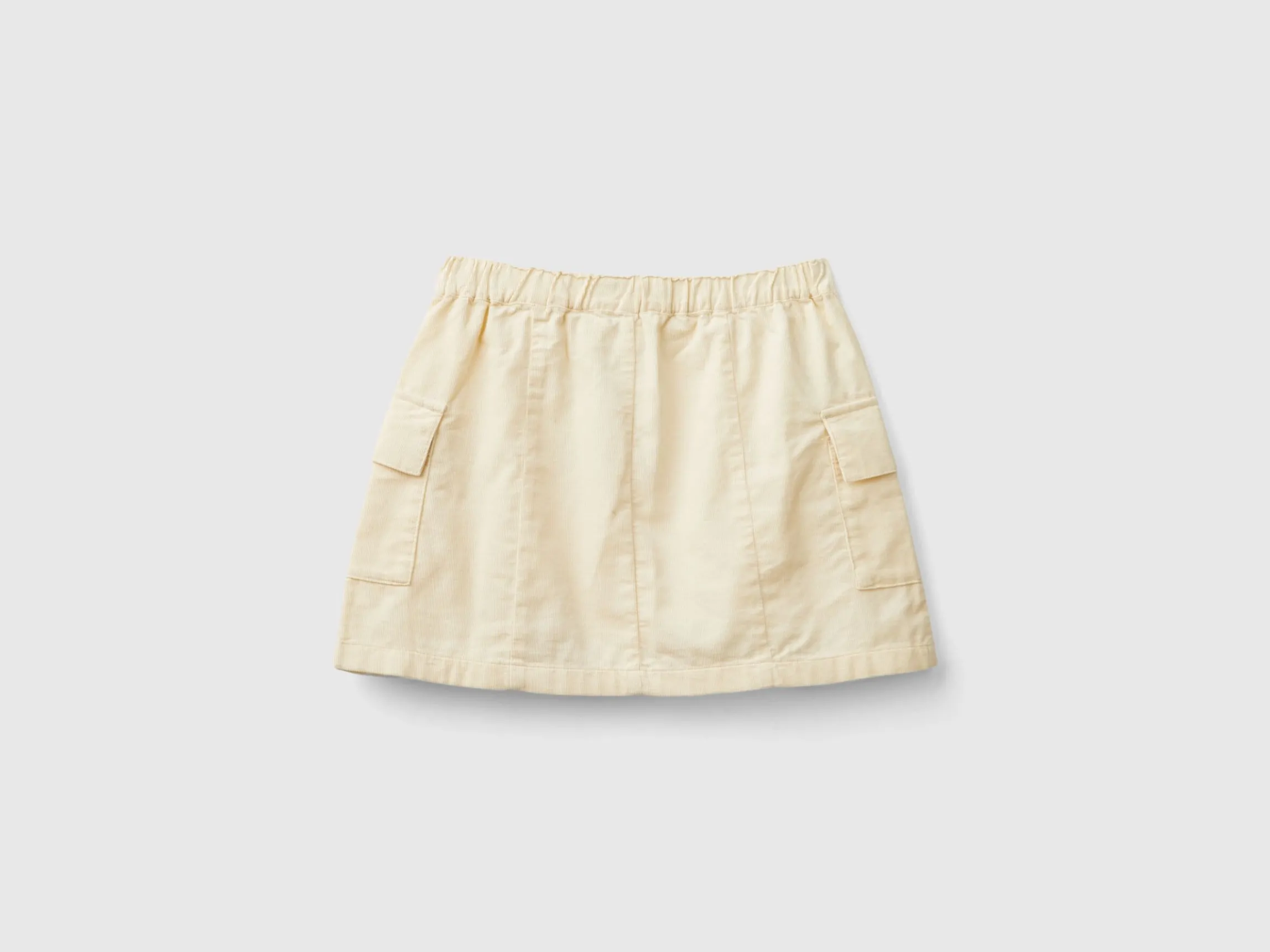 Velvet mini skirt with pockets
