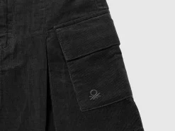 Velvet mini skirt with pockets