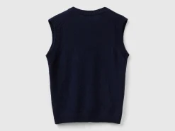 Vest in cashmere and wool blend