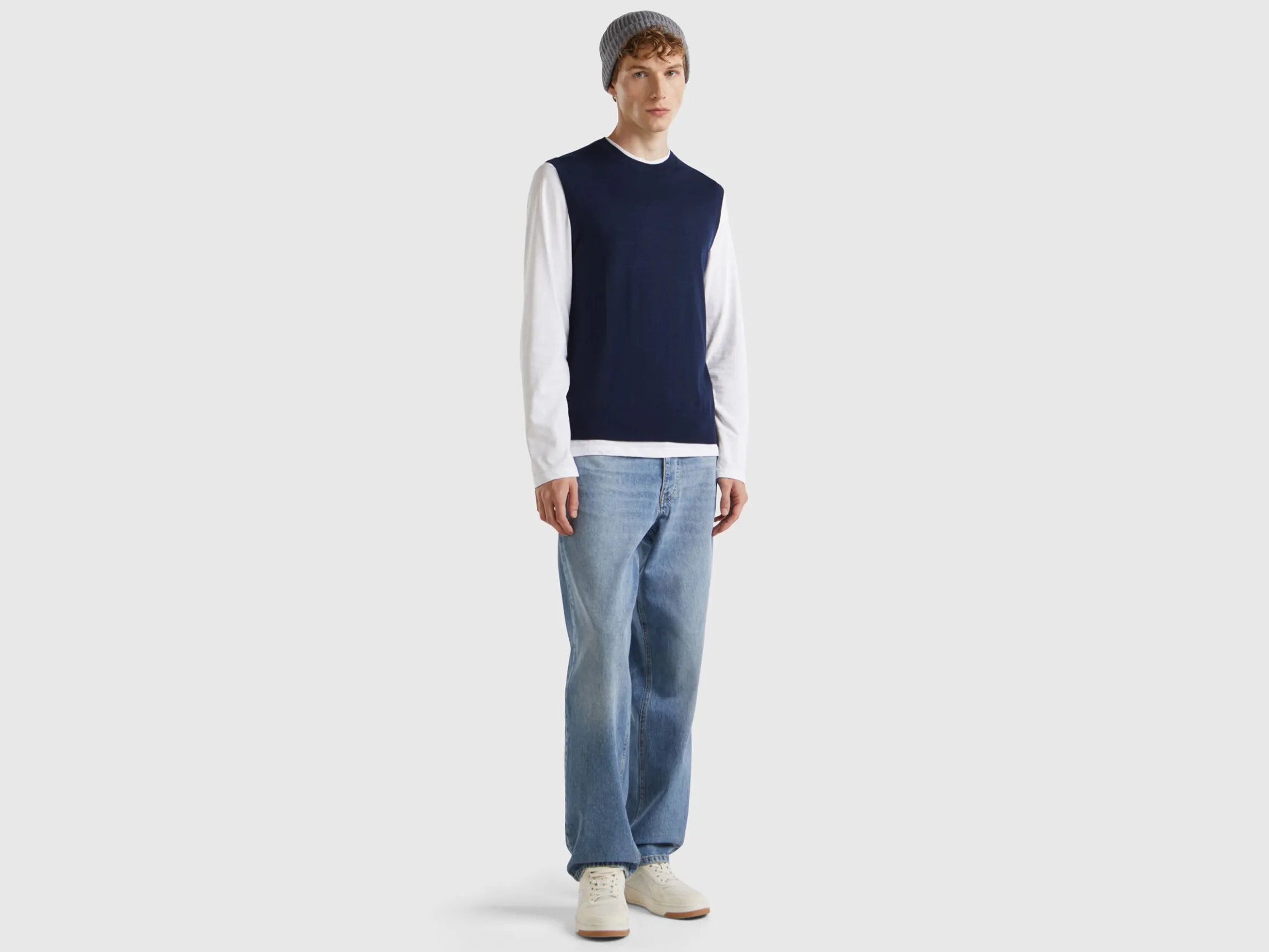 Vest in pure Merino wool
