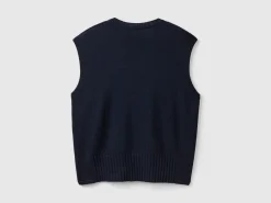 Vest in wool and viscose blend