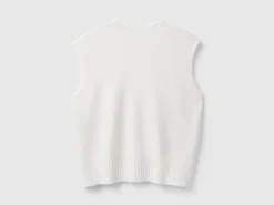 Vest in wool and viscose blend