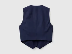Viscose blend vest