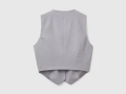Viscose blend vest