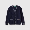 V-neck cardigan