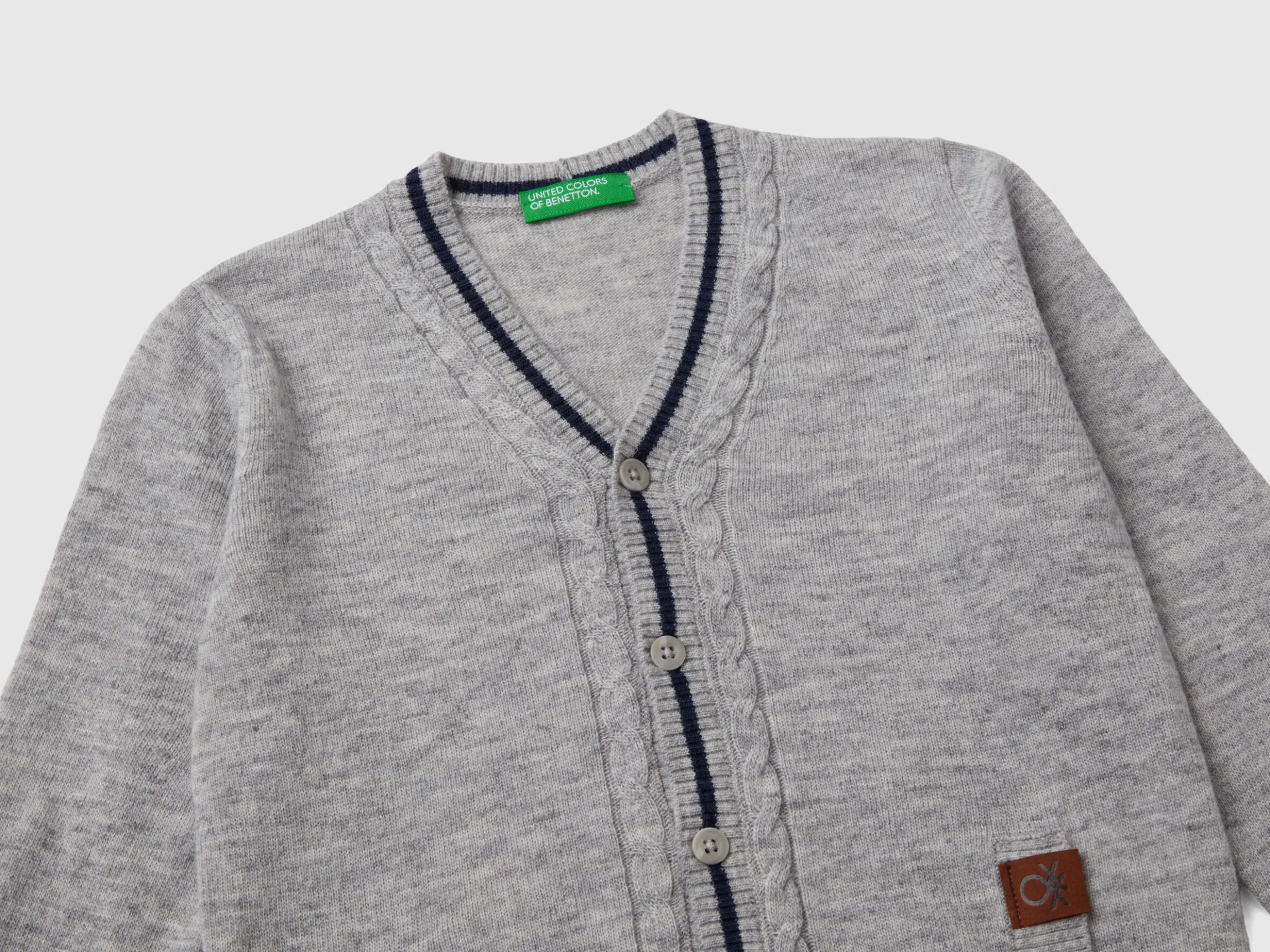 V-neck cardigan