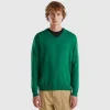 V-neck sweater in lightweight cotton blend