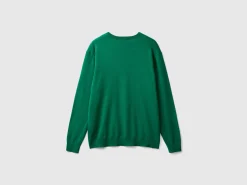V-neck sweater in lightweight cotton blend