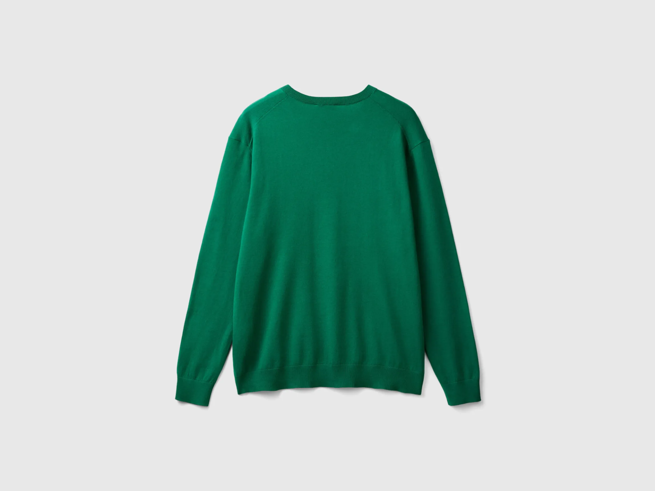 V-neck sweater in lightweight cotton blend