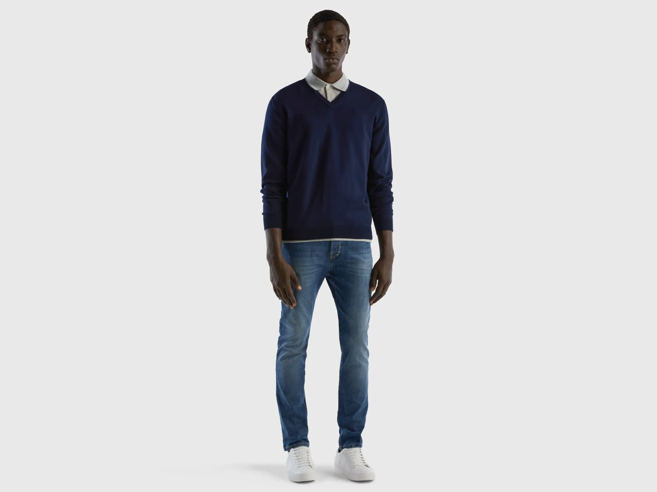 V-neck sweater in pure cotton