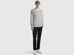 V-neck sweater in pure cotton