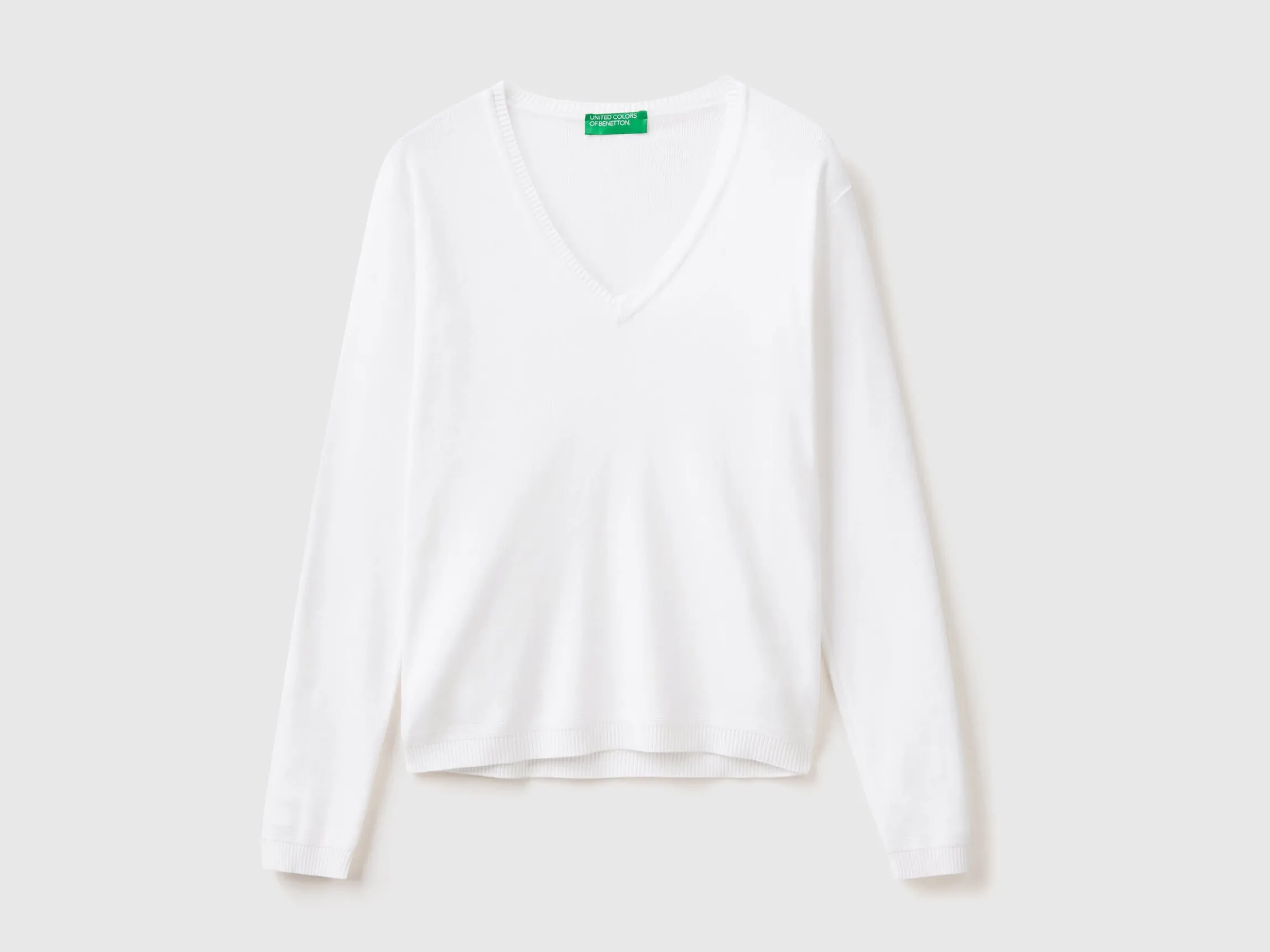 V-neck sweater in pure cotton
