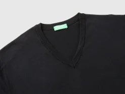 V-neck sweater in pure cotton