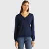 V-neck sweater in pure Merino wool