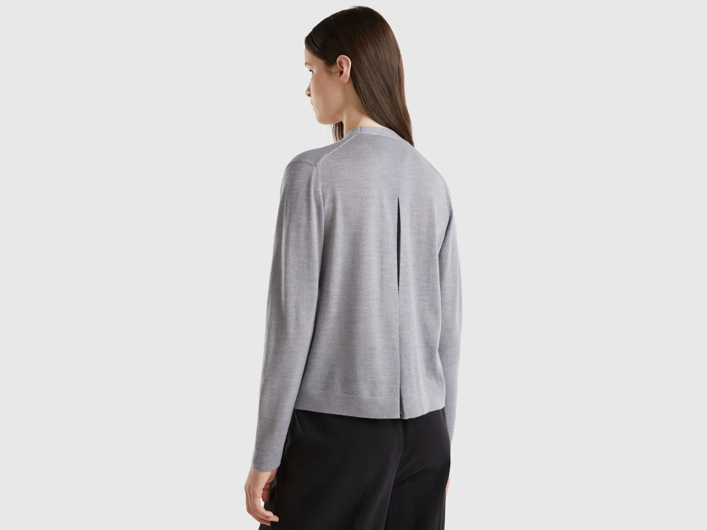 V-neck sweater in pure Merino wool