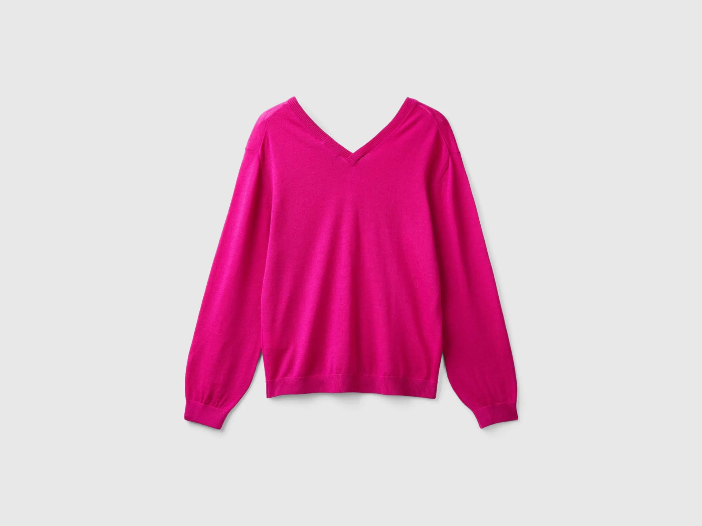 V-neck sweater in pure Merino wool