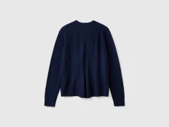 V-neck sweater in pure Merino wool
