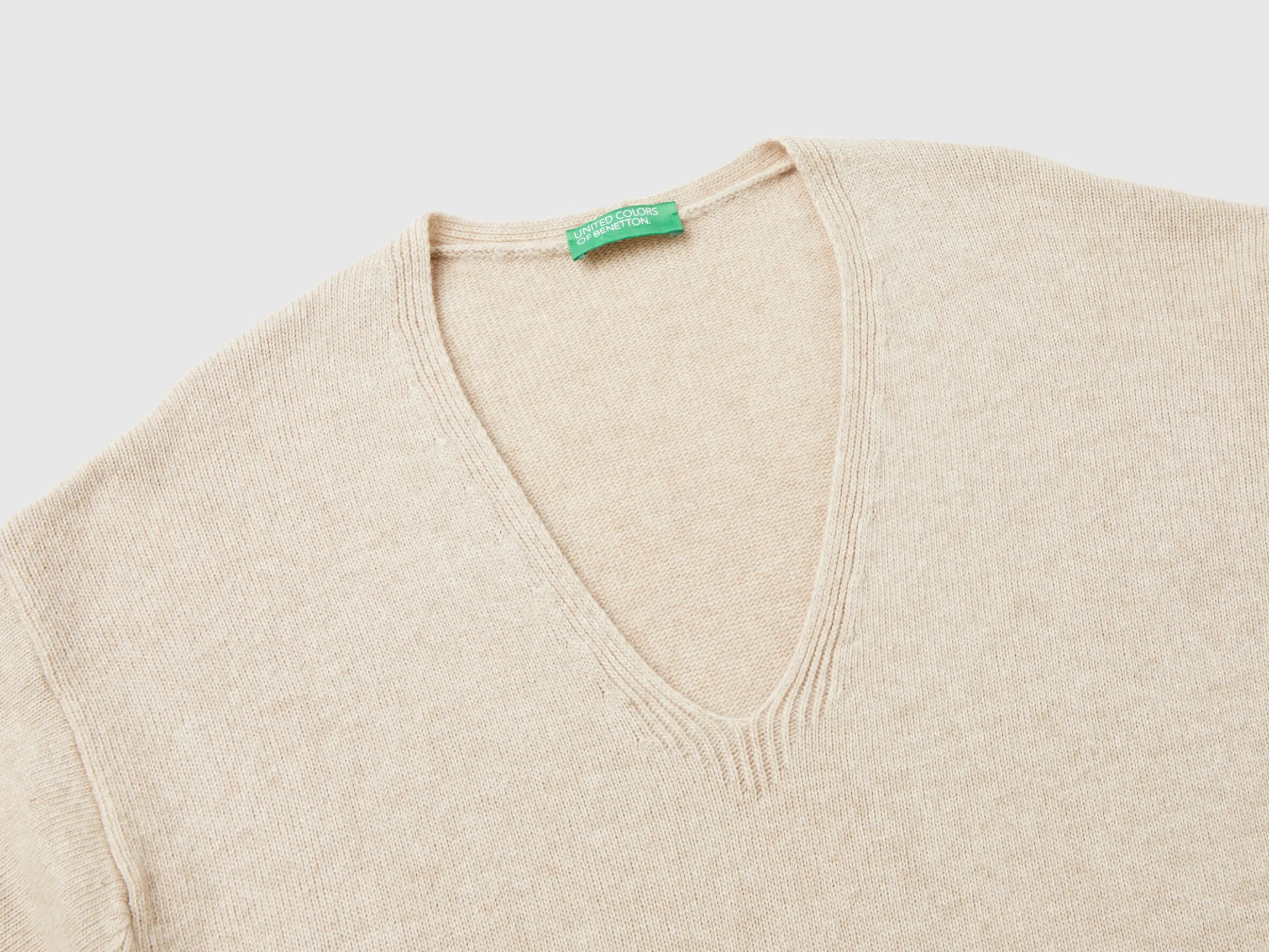 V-neck sweater in wool blend