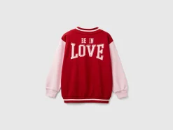 V-neck sweatshirt