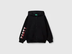 Warm hoodie with print