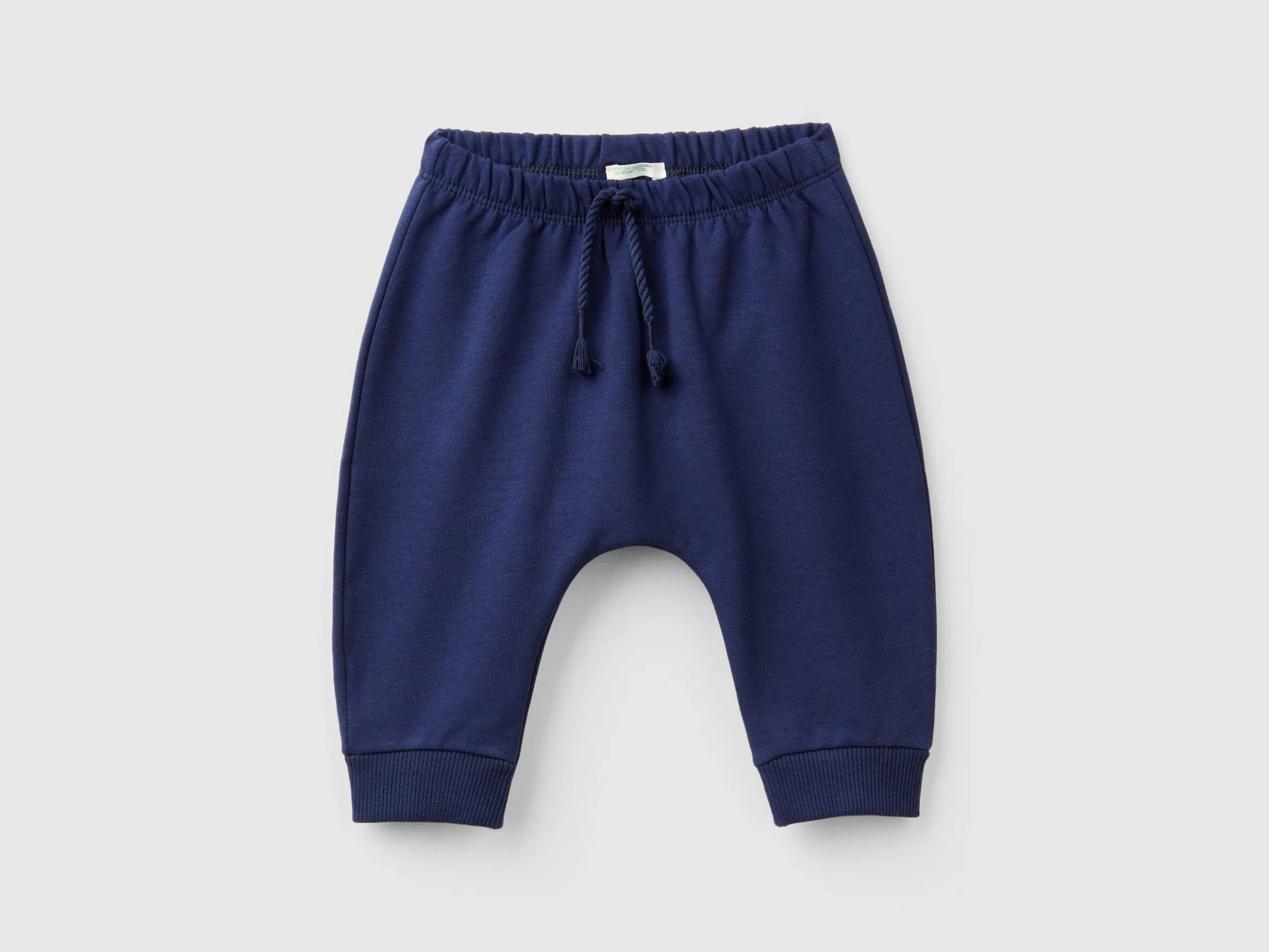 Warm sweat trousers with pocket