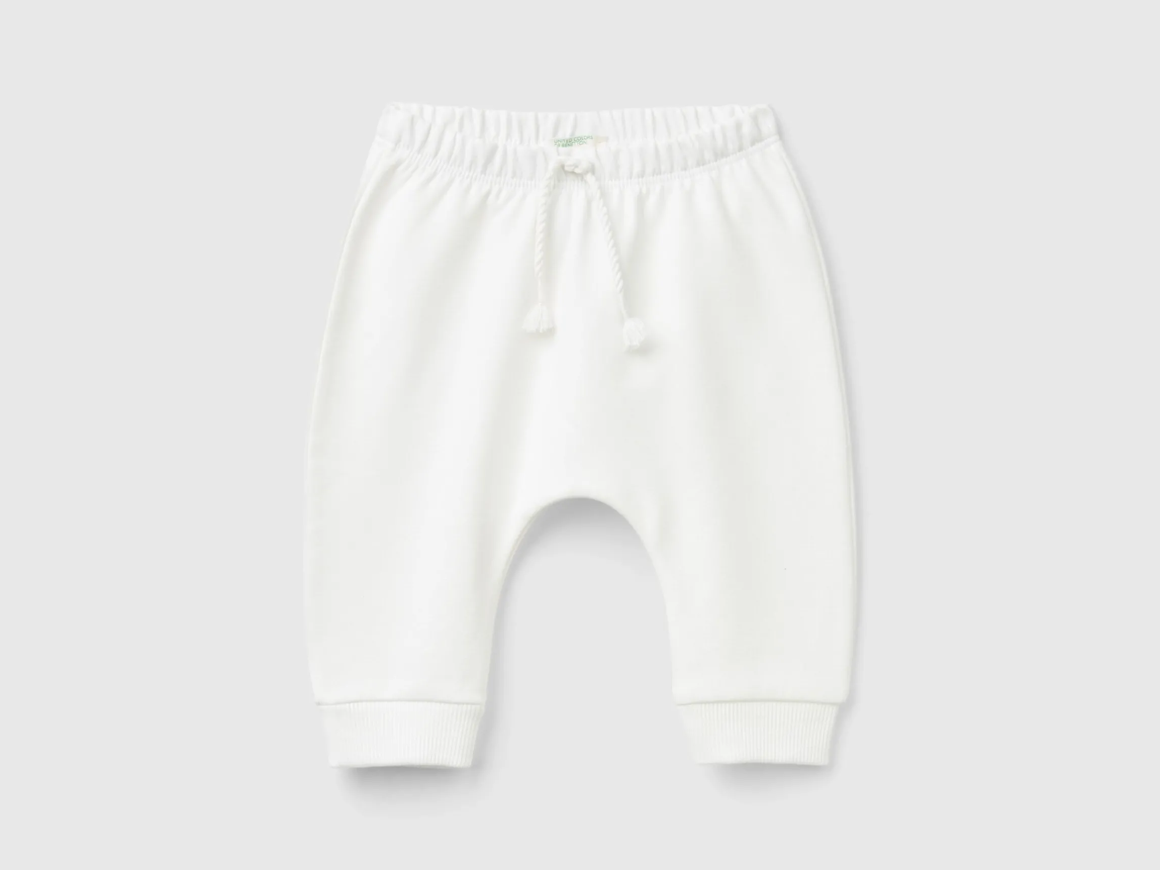 Warm sweat trousers with pocket
