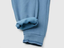 Warm sweatpants with print