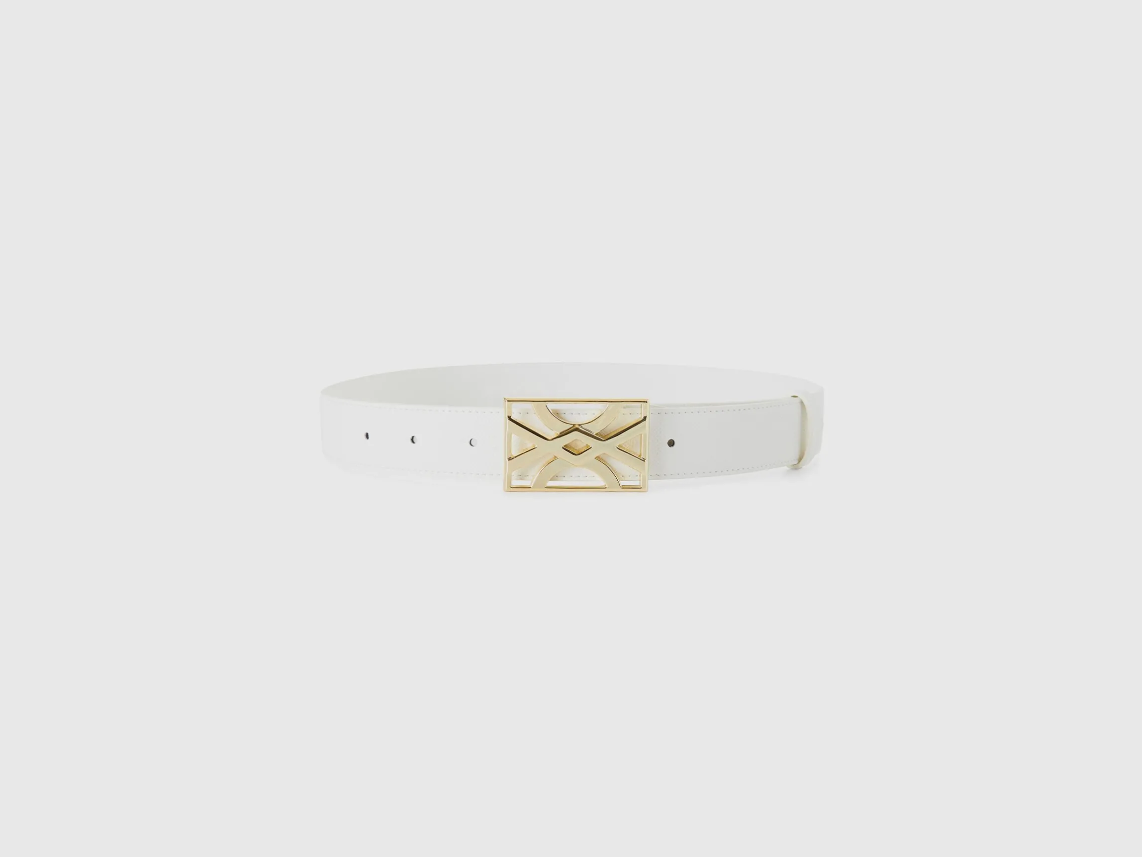 White belt with logoed buckle