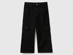 Wide fit cargo jeans