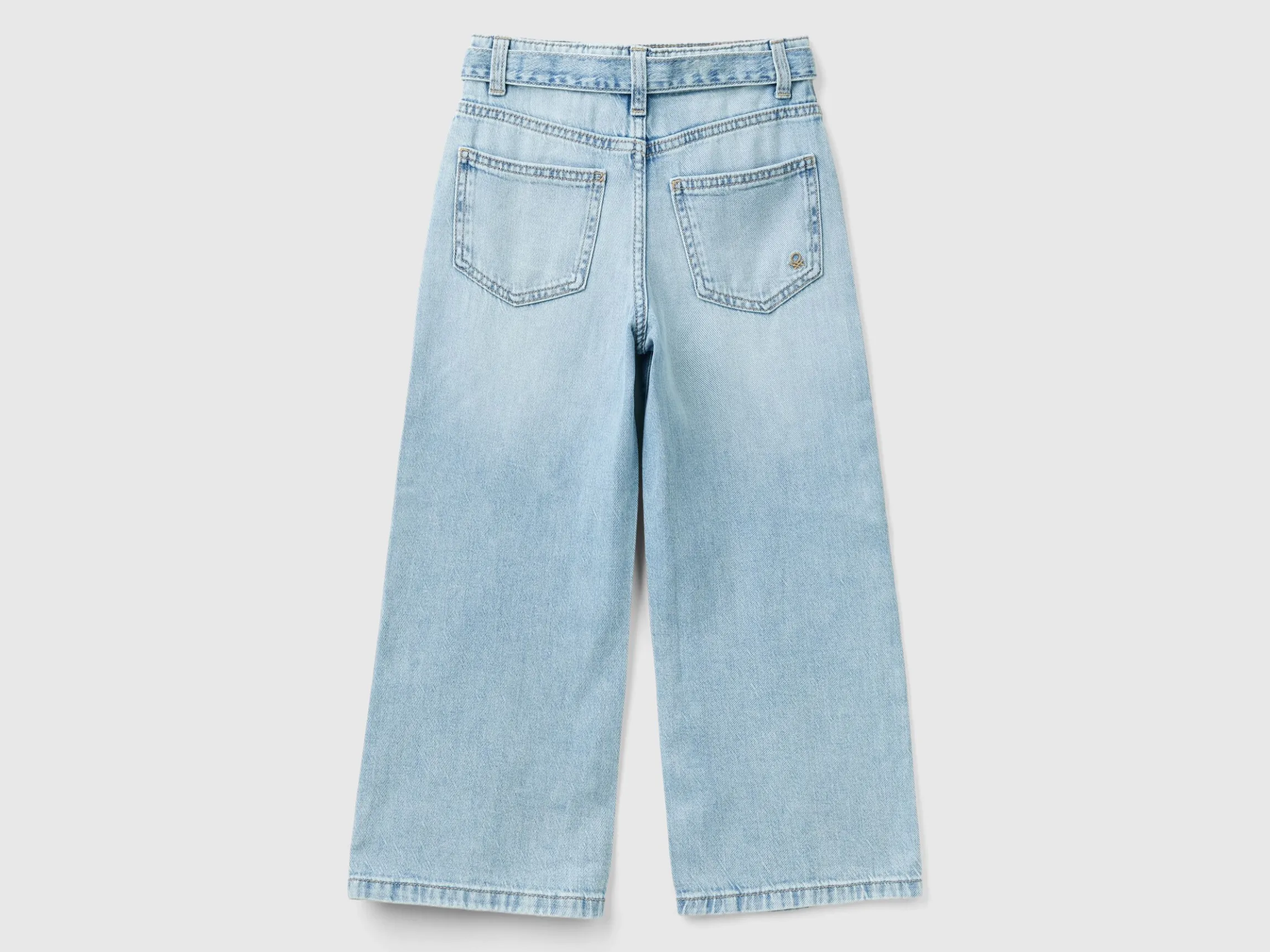 Wide fit jeans with sash