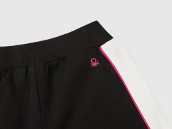 Wide fit sweatpants