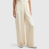 Wide trousers in 100% viscose