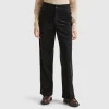 Wide velvet trousers