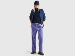 Wide velvet trousers
