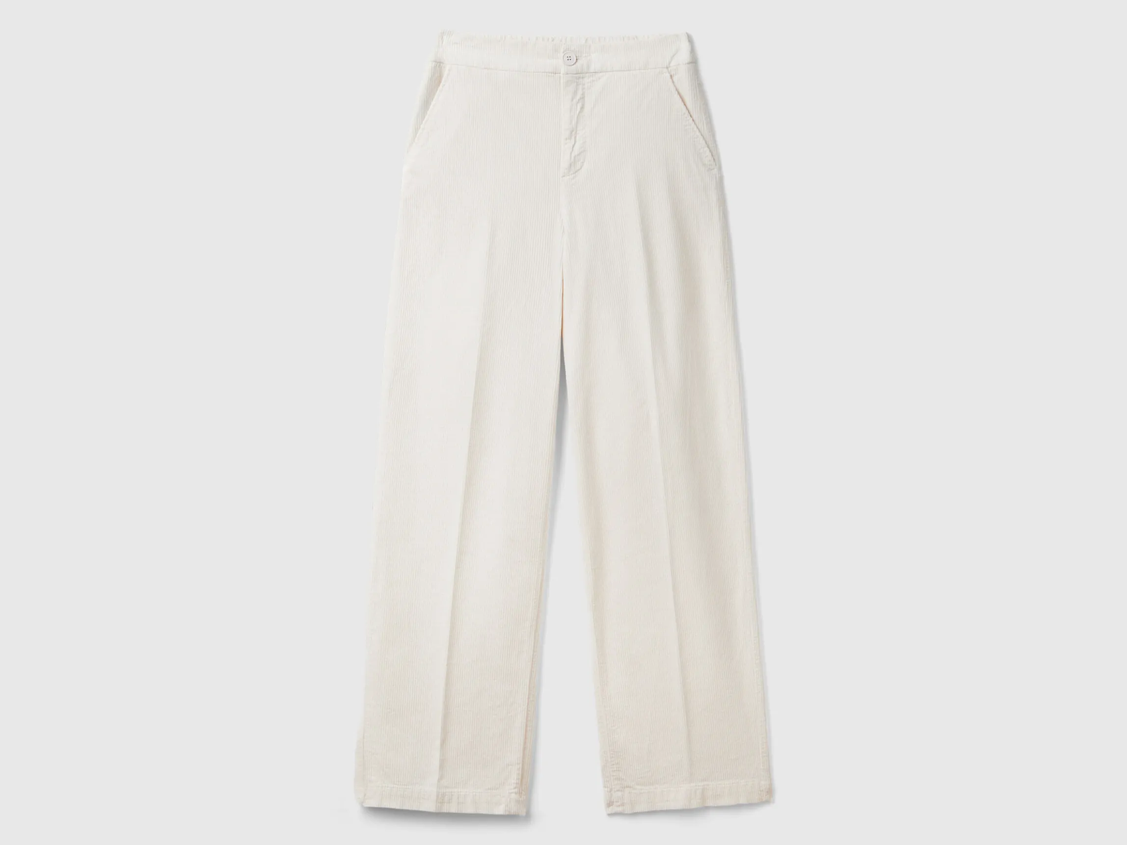 Wide velvet trousers