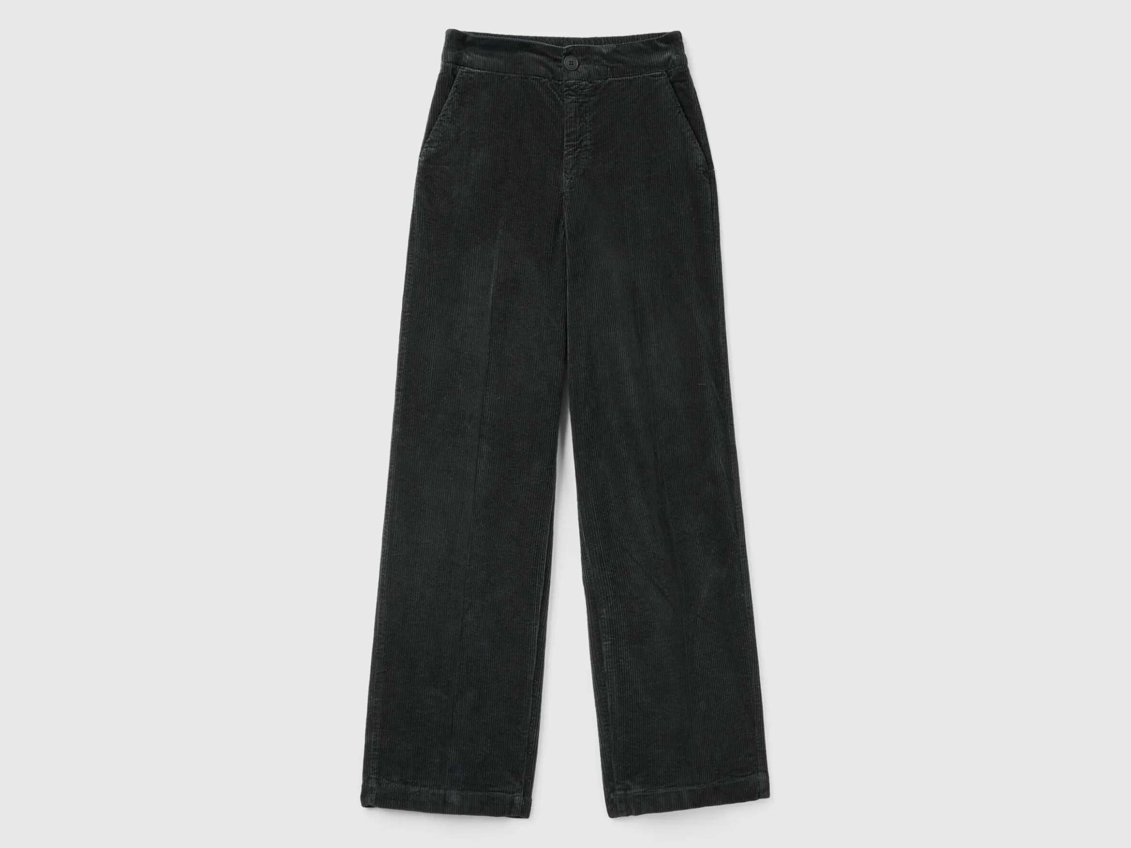 Wide velvet trousers