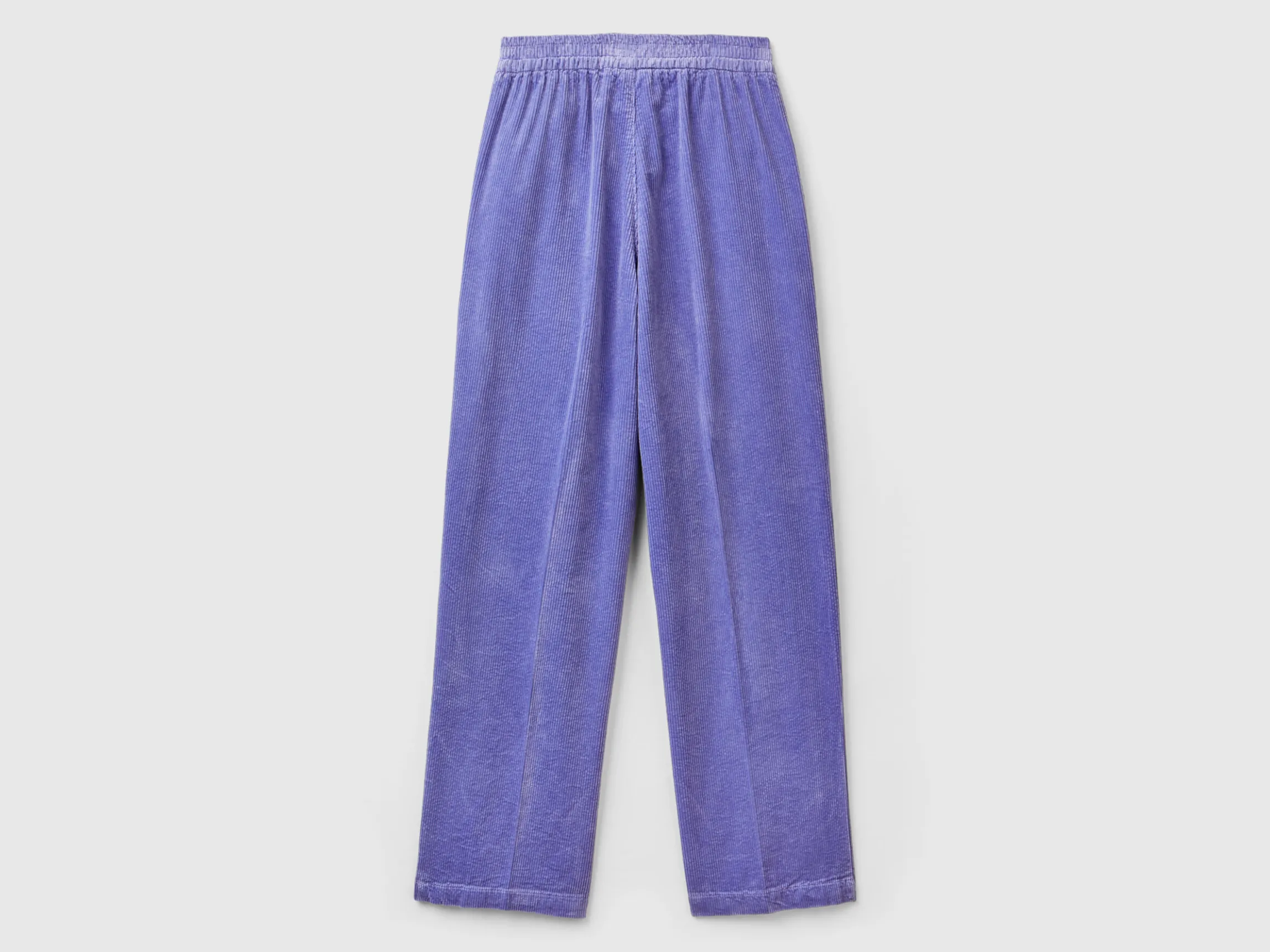 Wide velvet trousers