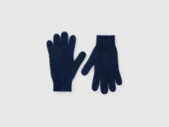 Wool blend gloves