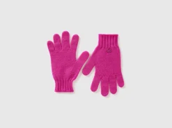 Wool blend gloves