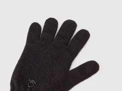 Wool blend gloves