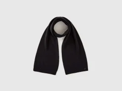Wool blend scarf