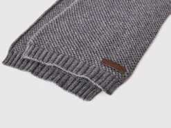 Wool blend scarf