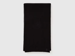 Wool blend scarf