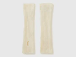 Wool blend sleeves