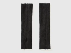 Wool blend sleeves