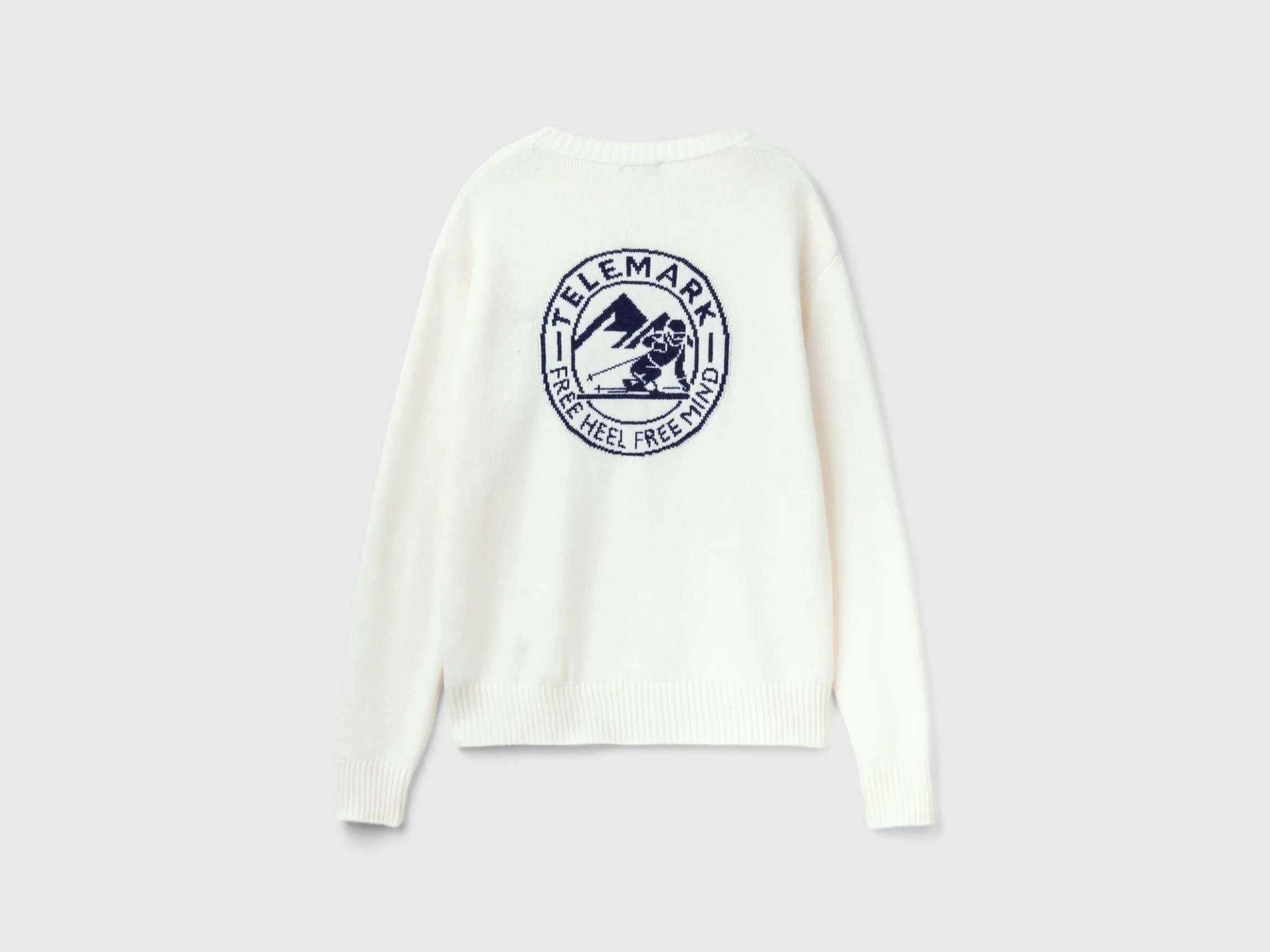 Wool blend sweater with ski graphic