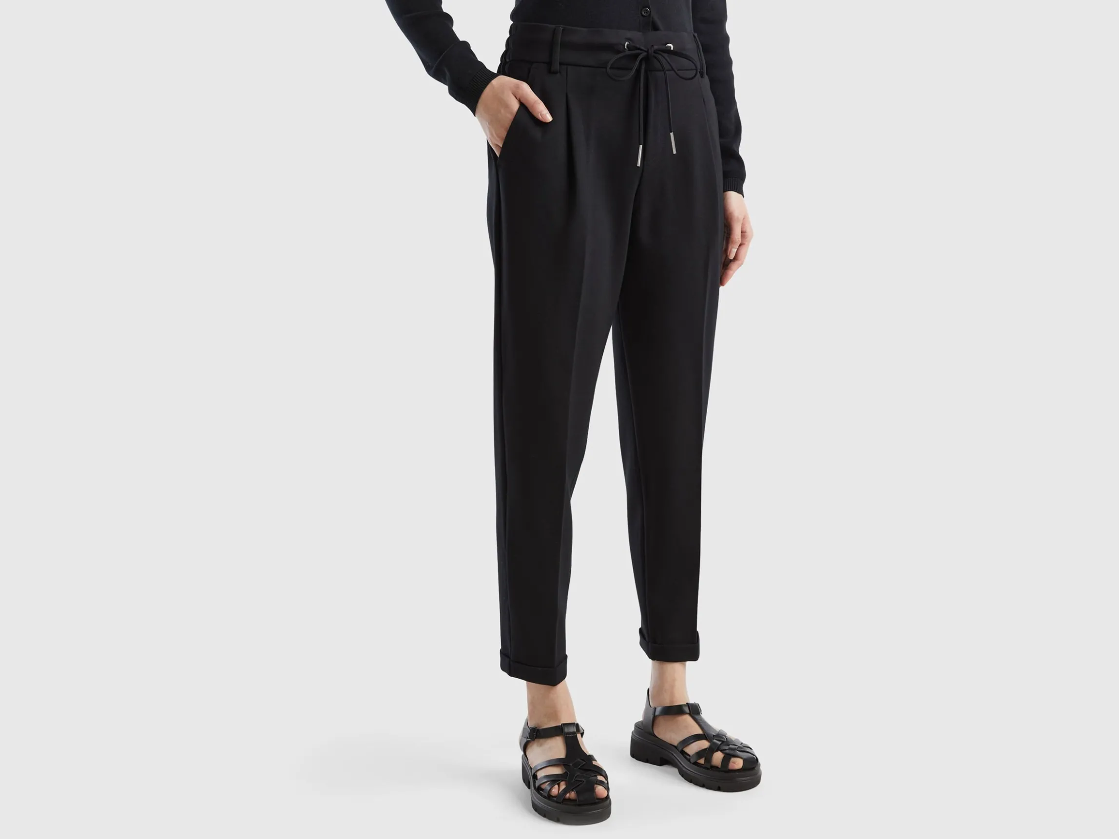 Yarn dyed trousers with drawstring