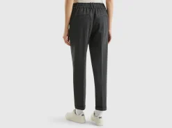 Yarn dyed trousers with drawstring
