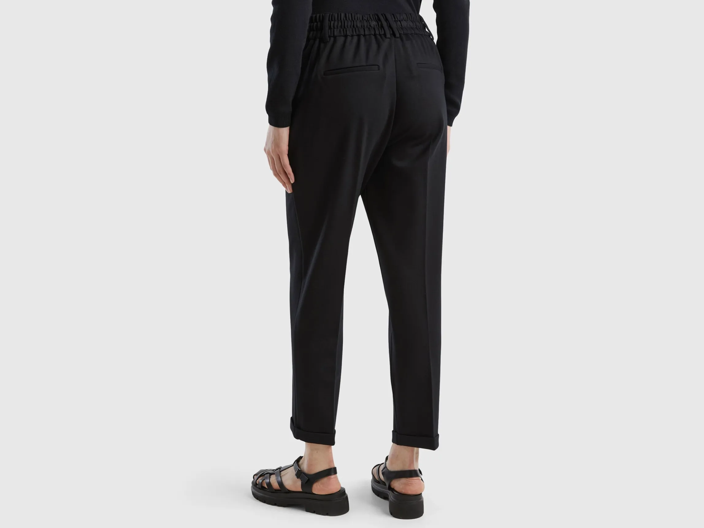 Yarn dyed trousers with drawstring