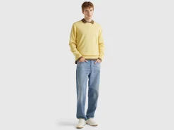 Yellow crew neck sweater in pure Merino wool